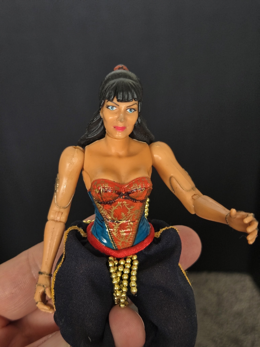 Xena Warrior Princess Action Figure Harem Xena 1998 Toy Biz